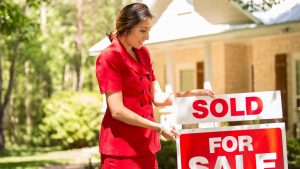 realtor and sign